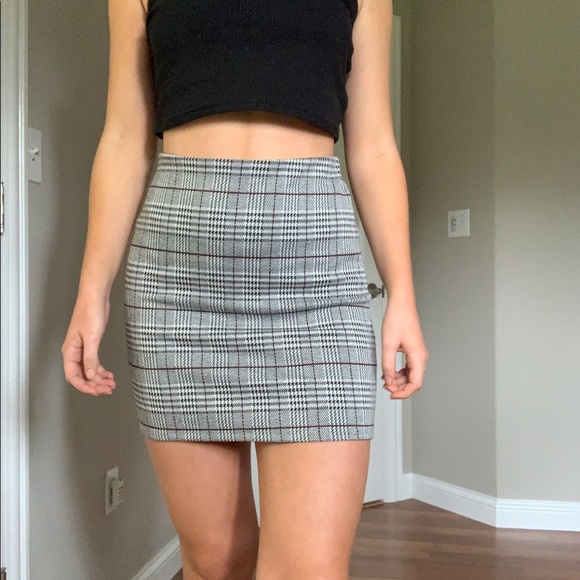 Plaid print pencil skirt - Picture 3 of 3